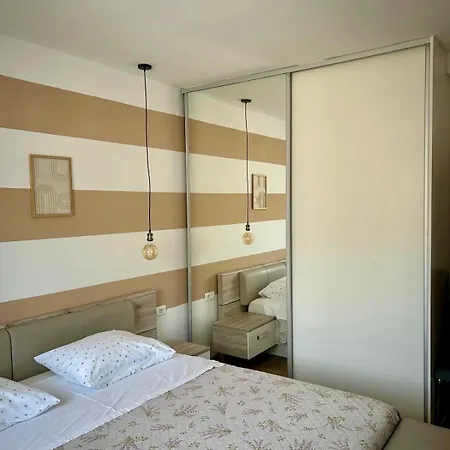 Apartment Near Sea ,,brale
