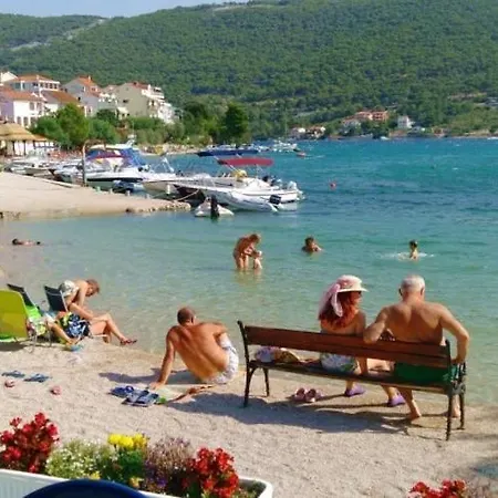 Near Sea ,,brale