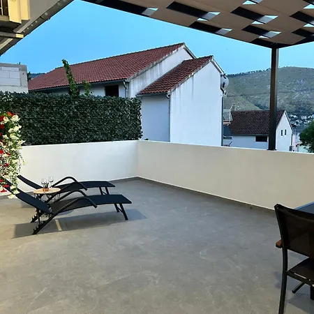 Apartment Near Sea ,,brale